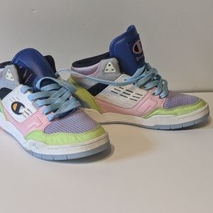 Champion kids sneakers size 4.5 Y